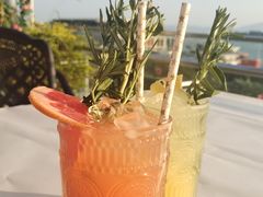 凤梨西柚百香果茶-花前月厦·海鲜餐厅(新领荟广场一店)