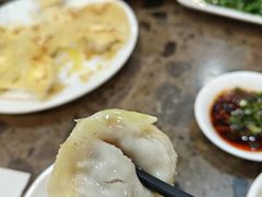 -周家大连水饺(美专校街店)