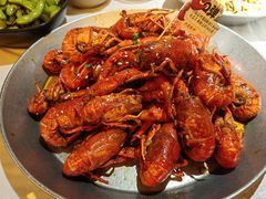 -巴厘龙虾·榜首油焖大虾(音乐学院·沿江酒馆店)