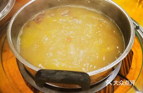 Refreshing Coconut Meat Soup Base