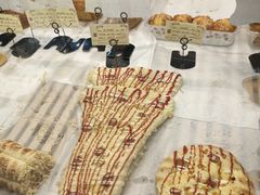 -光明牛奶棚(南泉店)