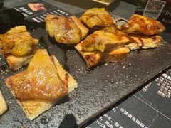 -铭牛烧肉·和牛海鲜自助(高新月牙湖店)
