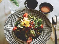 蔬菜沙拉&nbsp;-STARRY CAFE & LOUNGE BAR(高新店)