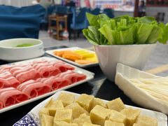 -楼外楼大刀肉传统火锅居(幸福街店)