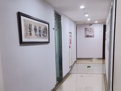 -瑞尔齿科(东方广场诊所)
