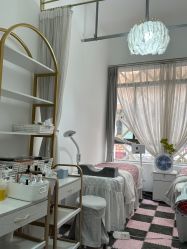 -蜜奈肌肤管理中心