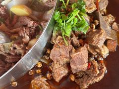 -大众跷脚牛肉馆·非遗传承单位(峨眉山店)