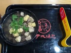 鸭血粉丝汤-百年尹氏汤包(环球美食荟店)