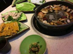 -一叶一世界•素食餐厅(环球中心店)