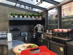 -HIGH FIVE哈福手工汉堡(桂林路店)