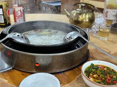 -濠轩阁特色生蚝火锅(水湾路店)