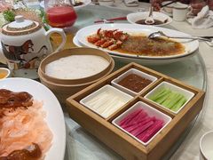 -金时代顺风大酒店(临港百联店)