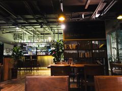 -Geneva日内瓦餐厅(西郊宝成花苑店)