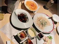 -穹六人间 people 6(岳阳路店)