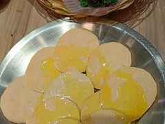 -青瓦餐厅·生鱼片·韩园烤肉(西塔店)