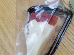 红丝绒-穆拉诺餐厅(上海玻璃博物馆店)