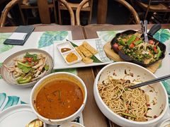 -云海肴汽锅鸡·云南小炒(曲江大悦城店)