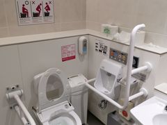 -关西国际机场直营免税店