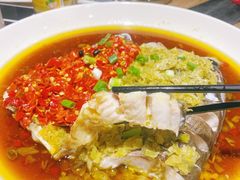 双色鱼头-建辉湖南土菜馆(南大街店)