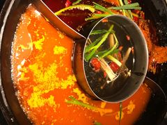 -渝涯重庆豆花老火锅(中赢国际店)