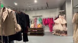 -鼎极摄影(朝阳CBD店)