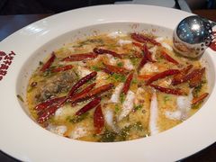 -鱼亨小鲜酸菜鱼(大信店)