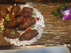 -三只松鼠生活馆(芜湖弋江金鹰店)