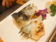 烤三文鱼头-皇品田苑(南通大饭店)