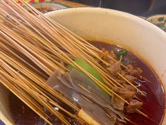 -拈签一笑黄牛肉辣卤串串