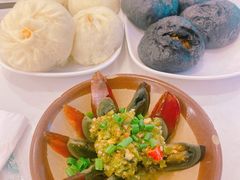 -李与白包子铺(桐梓林店)