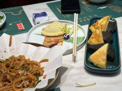 -悦得闲广式点心茶楼(蓝鲸世界店)