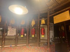 -鱼窝棚柴火铁锅炖(富山屯店)