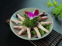 鸭舌-小龙坎老火锅(华飞店)