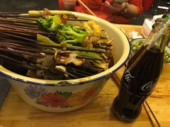 -拈签一笑黄牛肉辣卤串串