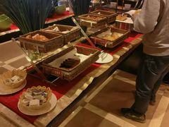 自助取餐区-天伦松鹤大饭店·欣妮咖啡