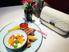 -阿妮叶李(光谷世界城店)