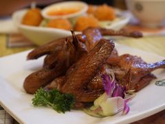 烤乳鸽-添好运点心专门店(百老汇店)