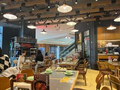 -潮界(LU·ONE凯德晶萃广场店)