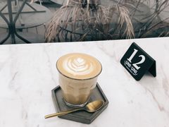 -UNI UNI(环亚凯瑟琳店)