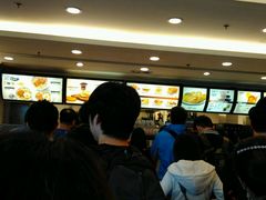 -东荟城名店仓