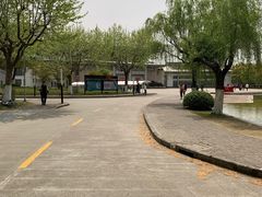 -上海第二工业大学(金海路校区)
