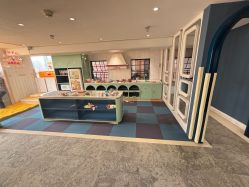 -奈尔宝家庭中心·亲子餐厅(华采天地店)