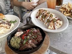 -Chili's Cafe&Bar奇利斯(滨江店)