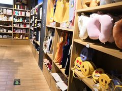 -九木杂物社(大族广场店)