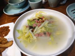 -鱼亨小鲜酸菜鱼(大信店)