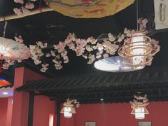 -老街烧烤大排档·地道湖北菜·龙虾馆(汉口火车站店)