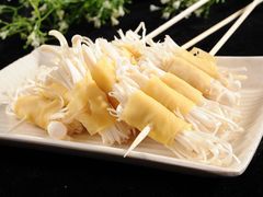 -云晓光头烧烤吧(德平路店)