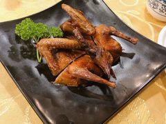 红烧乳鸽-粤·向群饭店(泮塘路店)