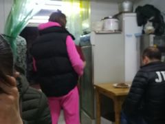 -何记酿皮店(西流湾店)