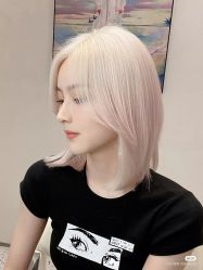 -时尚殿堂明星门店